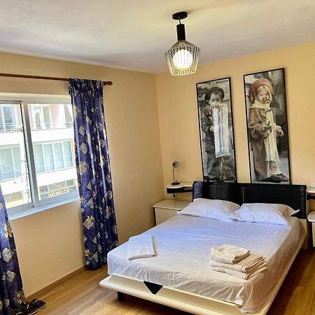 Skanderbeg Square Apartment Tirana Exterior photo