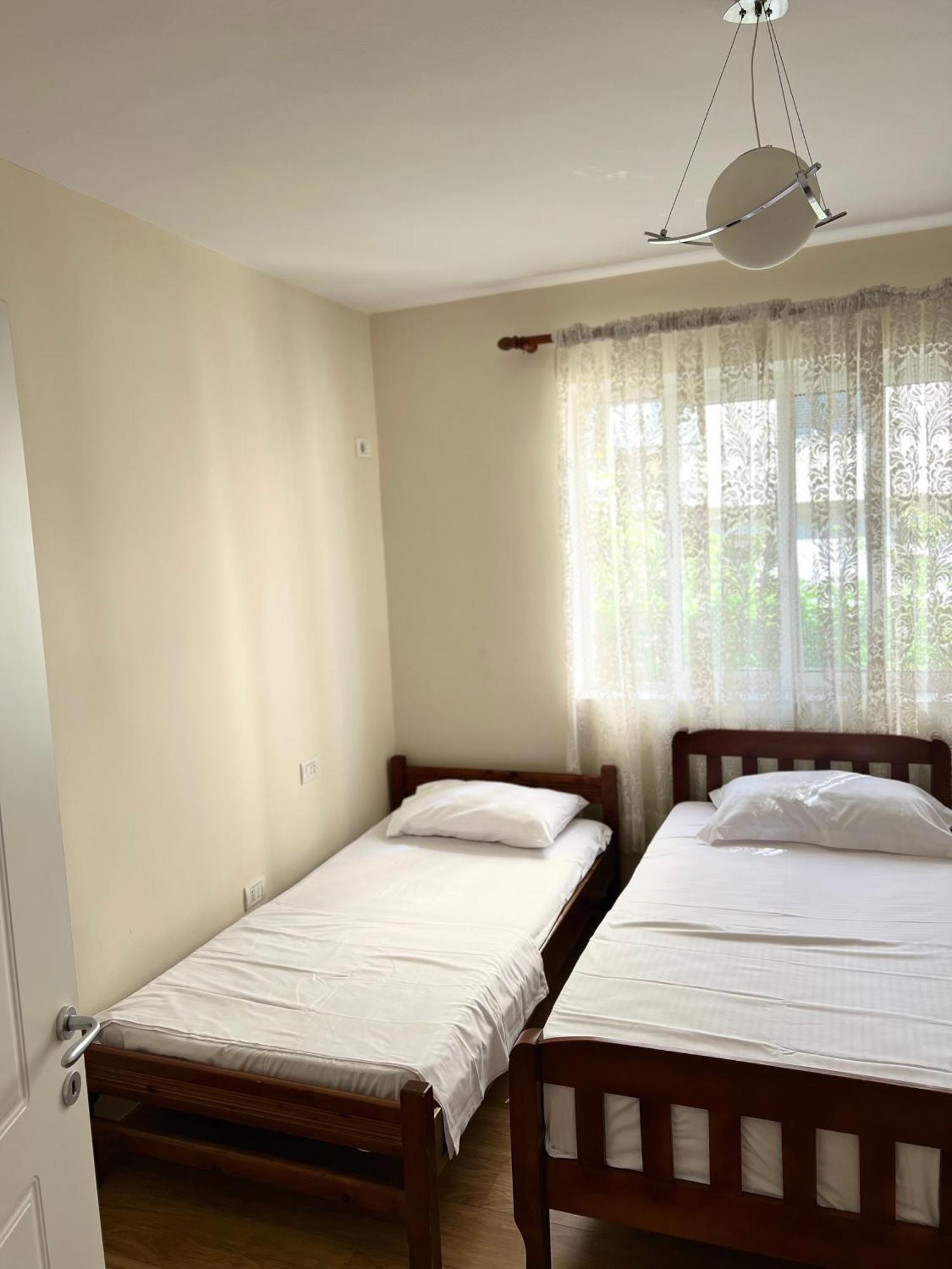 Skanderbeg Square Apartment Tirana Exterior photo
